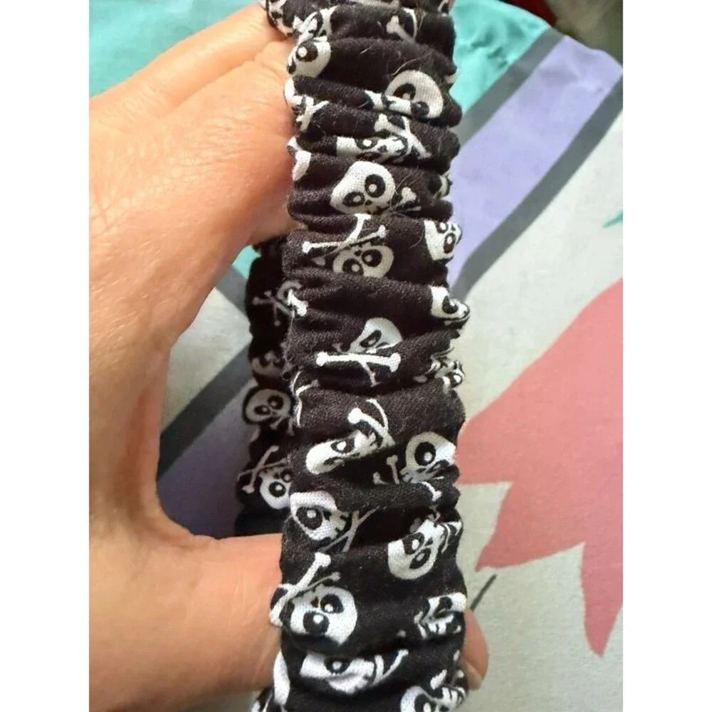 Skull & Crossbones Scrunchie Wristlet Keychain